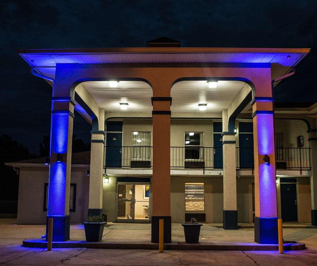 Americas Best Value Inn - Monroeville Exterior foto