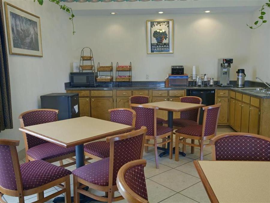 Americas Best Value Inn - Monroeville Exterior foto
