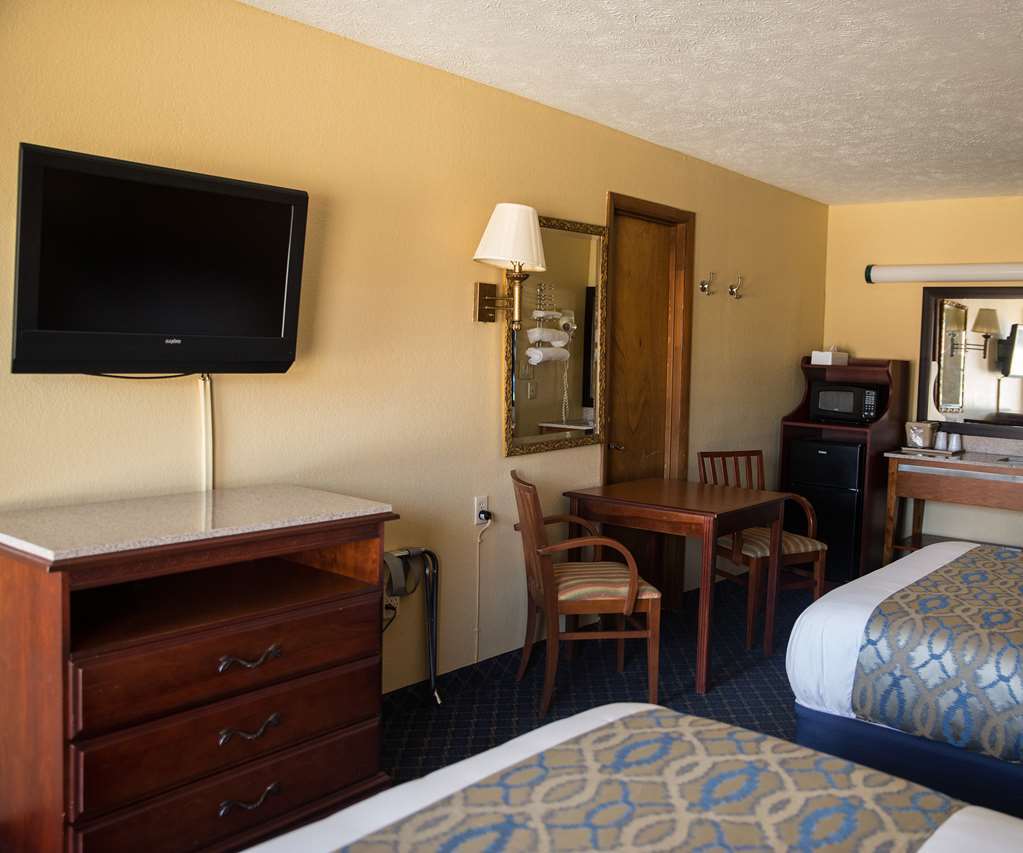 Americas Best Value Inn - Monroeville Habitación foto