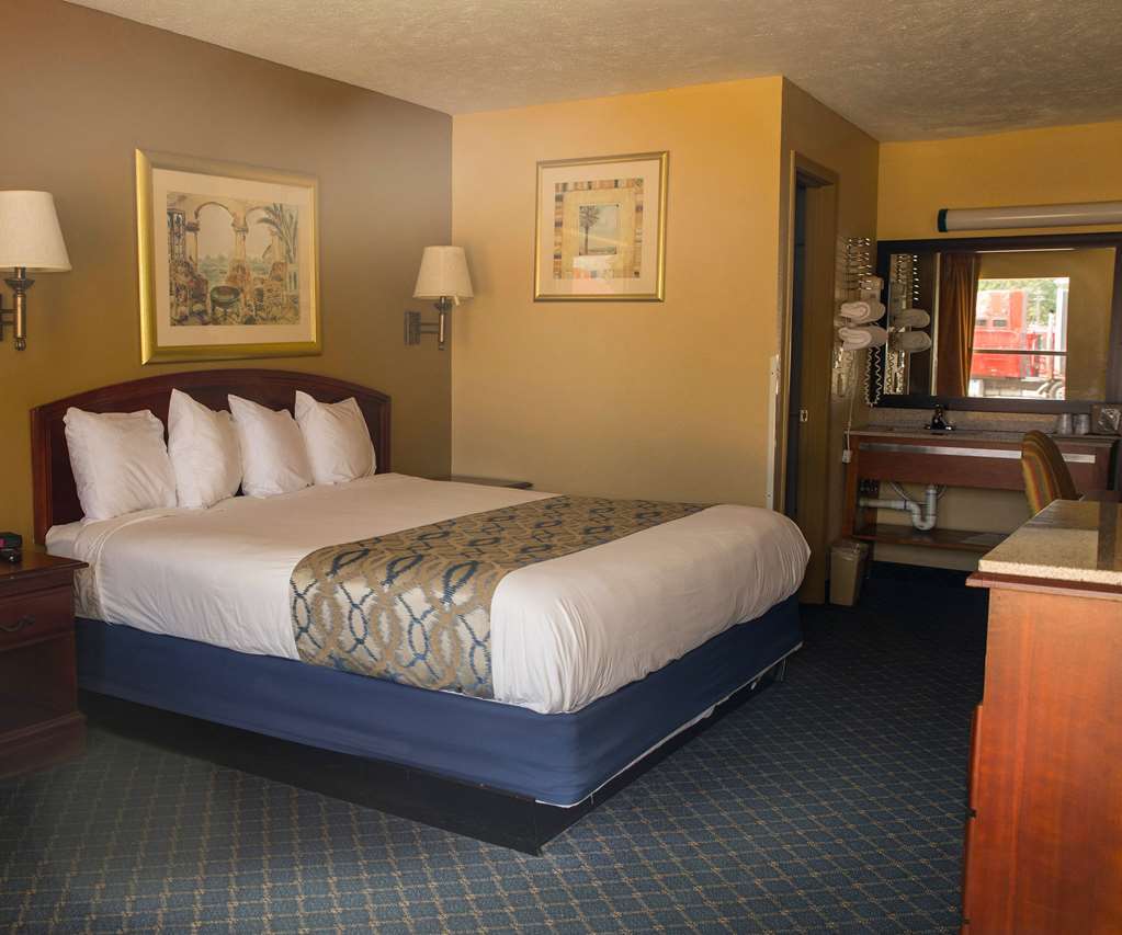 Americas Best Value Inn - Monroeville Habitación foto