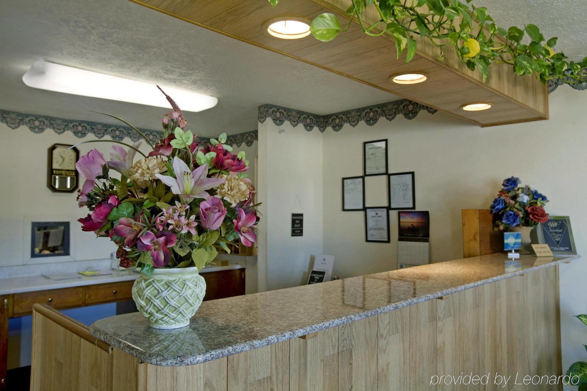 Americas Best Value Inn - Monroeville Interior foto